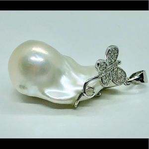 Baroque Pearl & Zircon 925 Pendant